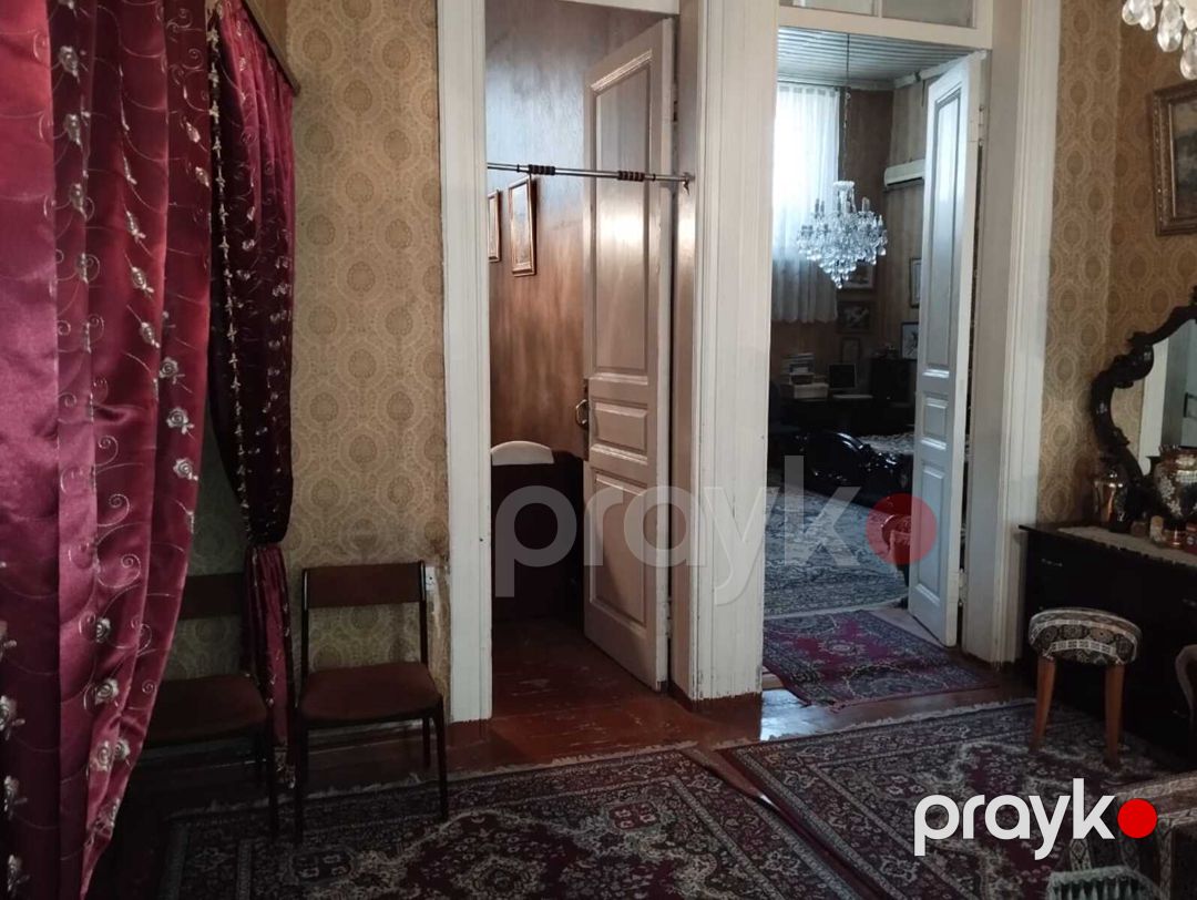Satılır 4 otaqlı köhnə tikili 117 m² — Mənzil, Bakı (9)
