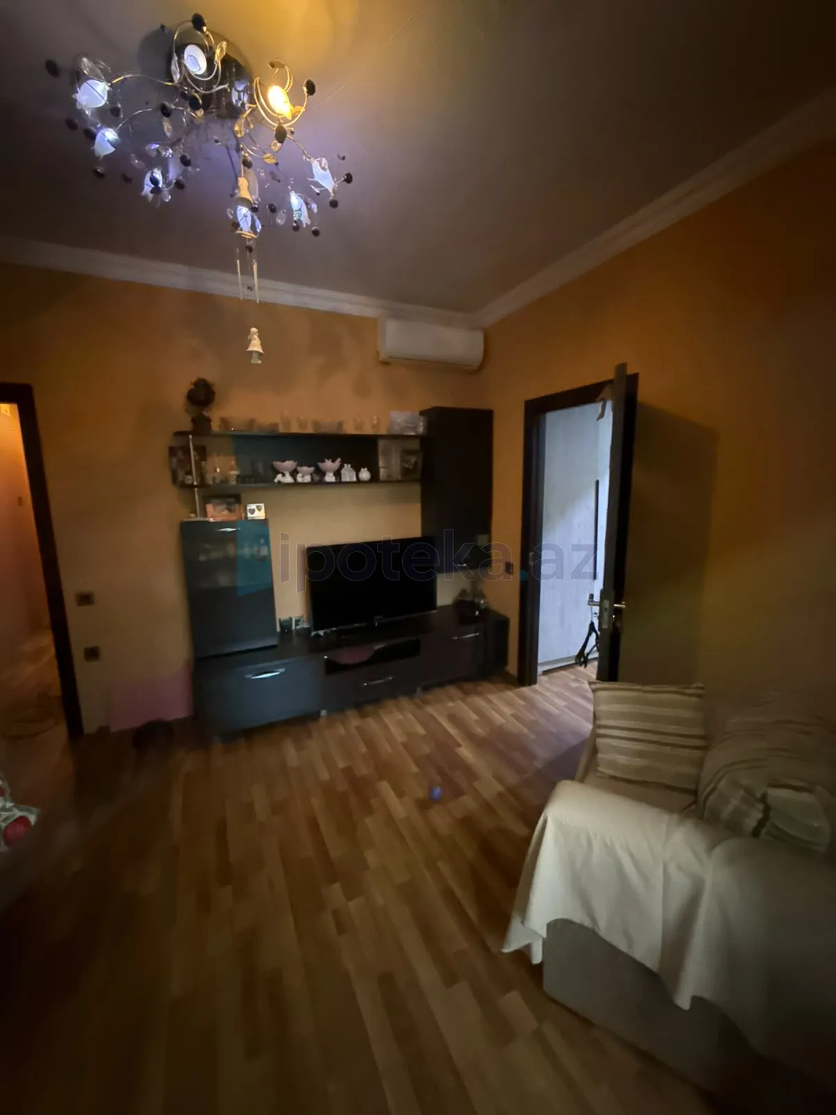 Satılır: 3 Otaq, Köhnə tikili, Nizami r., 65.00 m² — Mənzil, Bakı (2)