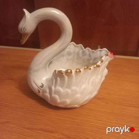 Porselen “qu quşu” fiqurlu dekorativ qab - Material: parlaq ağ — Bakı