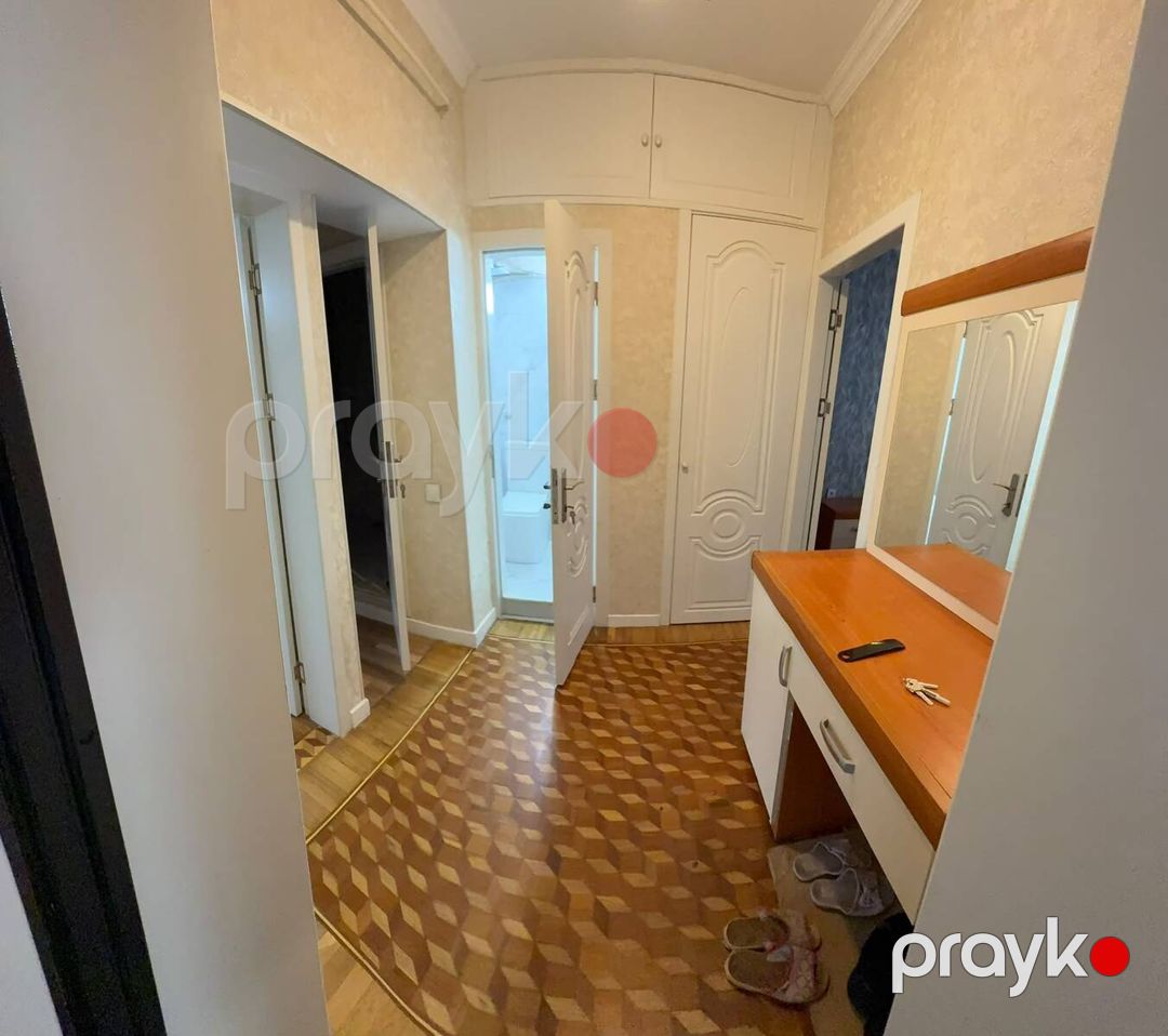 Satılır 2 otaqlı köhnə tikili 60 m² — Mənzil, Bakı (2)