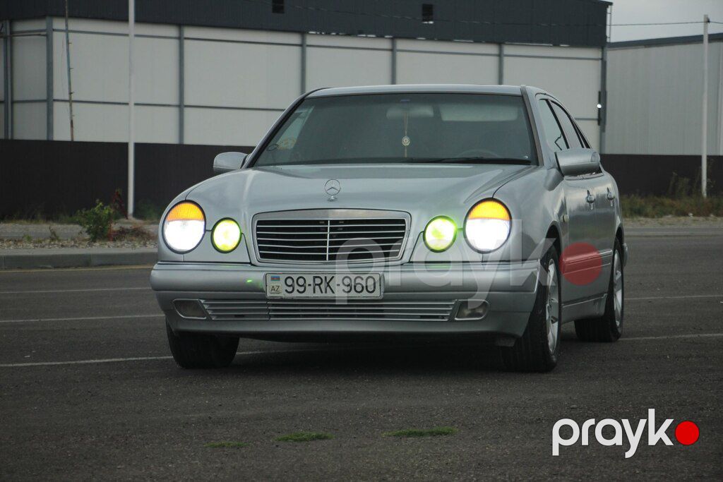 Mercedes E 240, 2.4 L, 1998 il, 520 000 km — Avtomobillər, Quba (3)