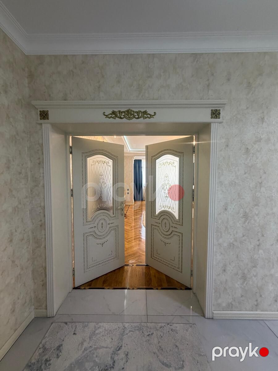 Satılır 4 otaqlı yeni tikili 176 m² — Mənzil, Bakı (2)