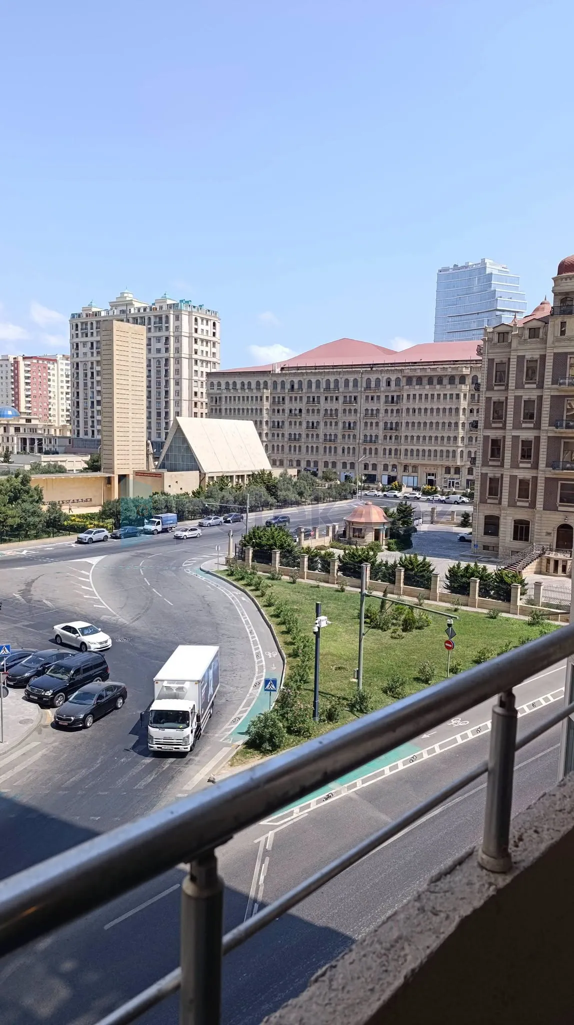 Satılır: 3 Otaq, Yeni tikili, Xətai r., Ağ Şəhər q., 120.00 m²