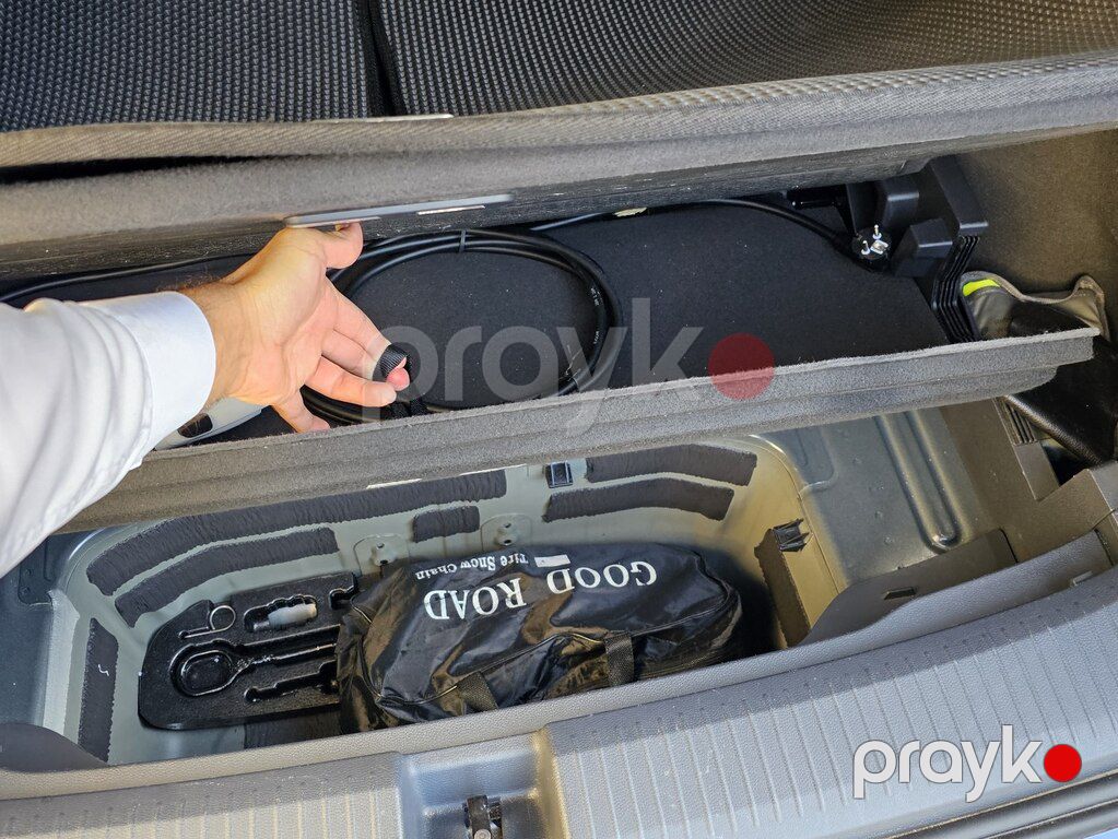 Volkswagen ID.6 Crozz, 84.8 kWh, 2023 il, 23 649 km — Avtomobillər, Bakı (7)