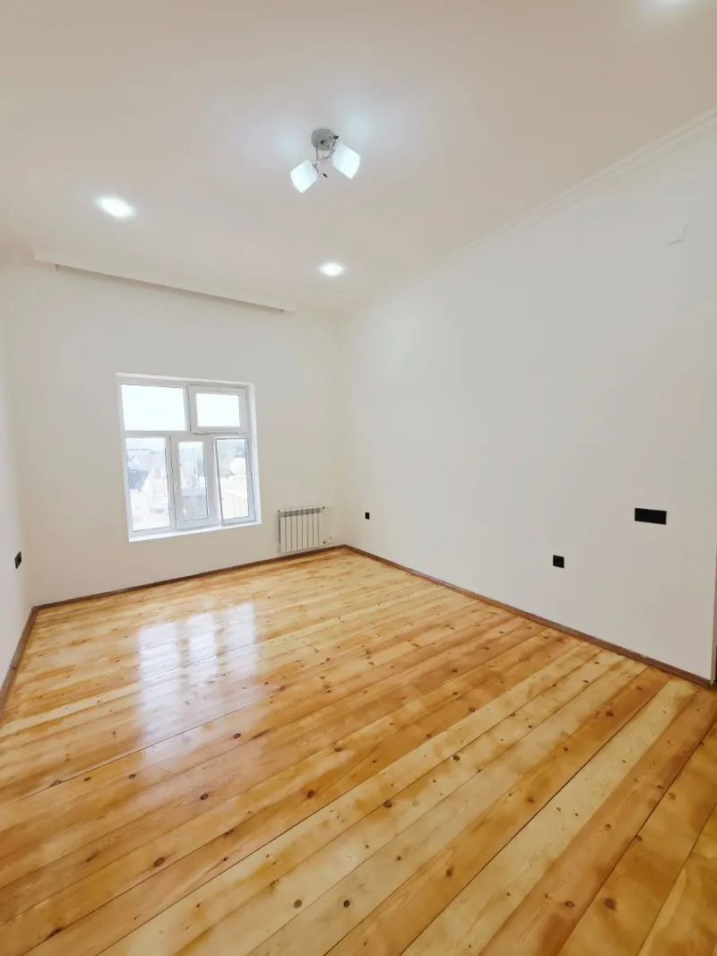 Koroğlu m.st, 5 otaqlı Həyət evi satılır - 240 m², 2 mərtəbə, 11 sot — Ev, villa, Bakı (7)