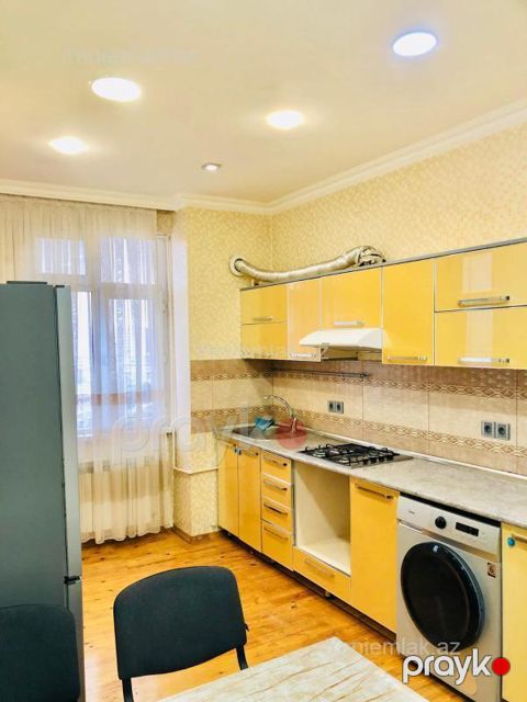 Satılır 3 otaqlı Bina evi menzil (Yeni tikili), 106 m², Nəsimi rayonu — Bakı