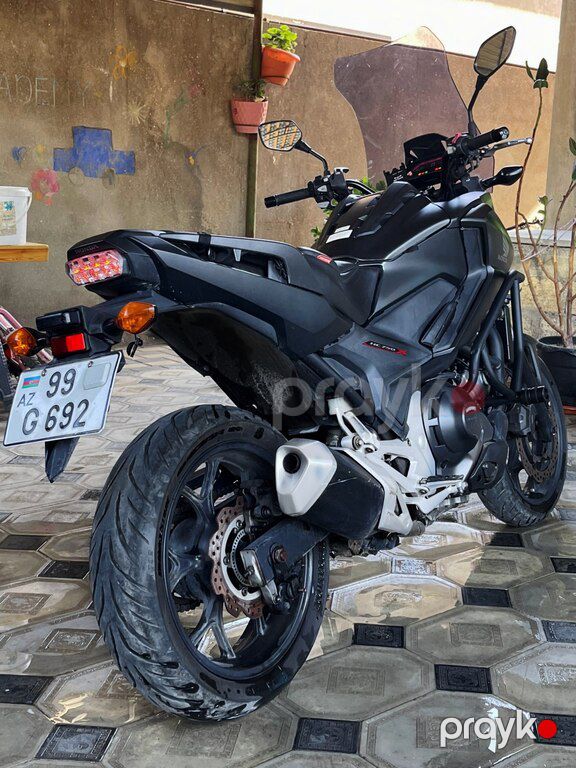 Honda NC750XD, 800 sm3, 2017 il, 22 000 km — Motosikletlər, Bakı (4)