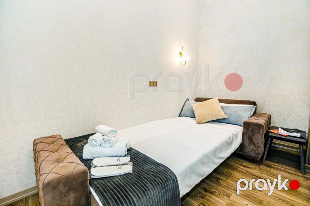 Satılır 2 otaqlı köhnə tikili 72 m² — Mənzil, Bakı (12)