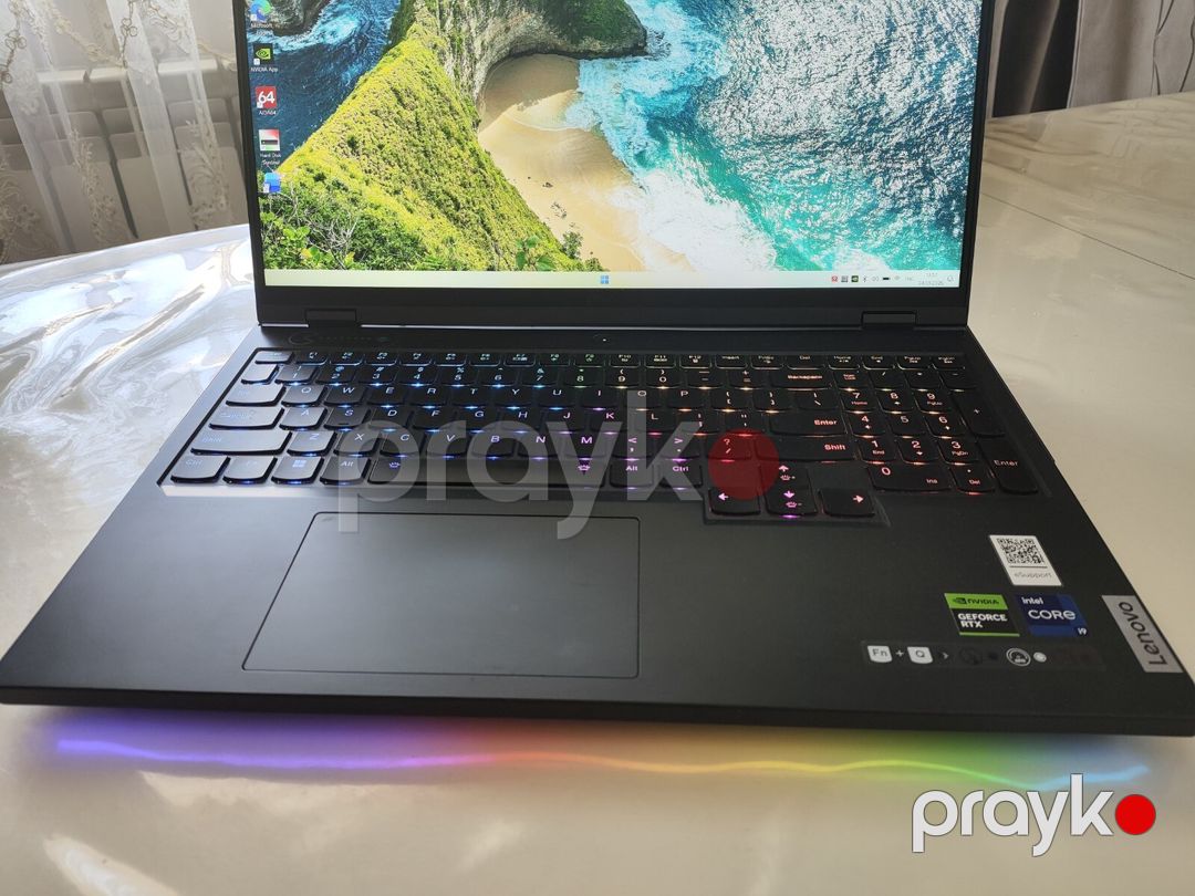 Lenovo Legıon PRO 7 16IRX8H RTX 4080 12 GB Gaming — Noutbuklar, Bakı (7)