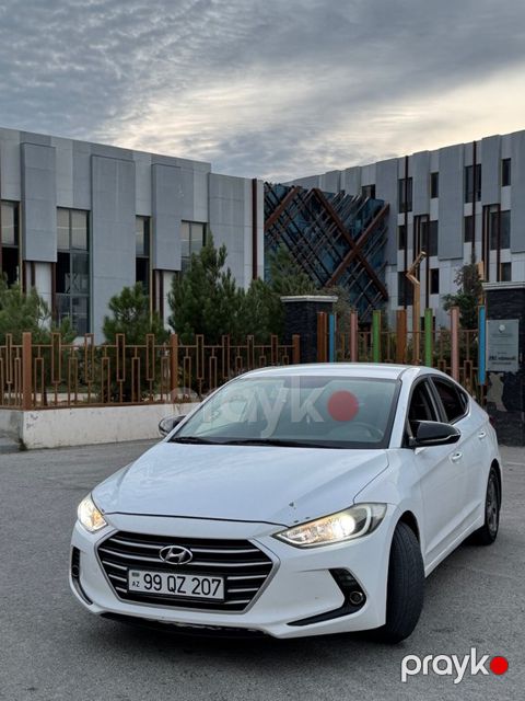 Hyundai Avante, 1.6 L, 2016 il, 250 000 km — Bakı