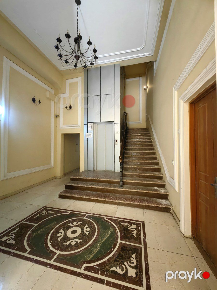 Satılır 3 otaqlı köhnə tikili 98 m² — Mənzil, Bakı (6)