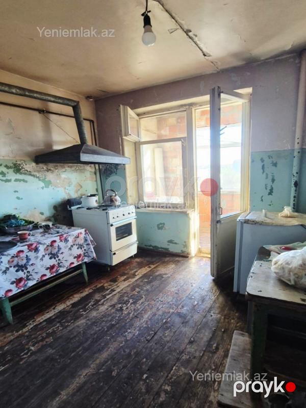 Satılır 5 otaqlı Bina evi menzil (Köhnə tikili), 110 m², 9-cu mikrorayon — Mənzil, Sumqayıt (3)