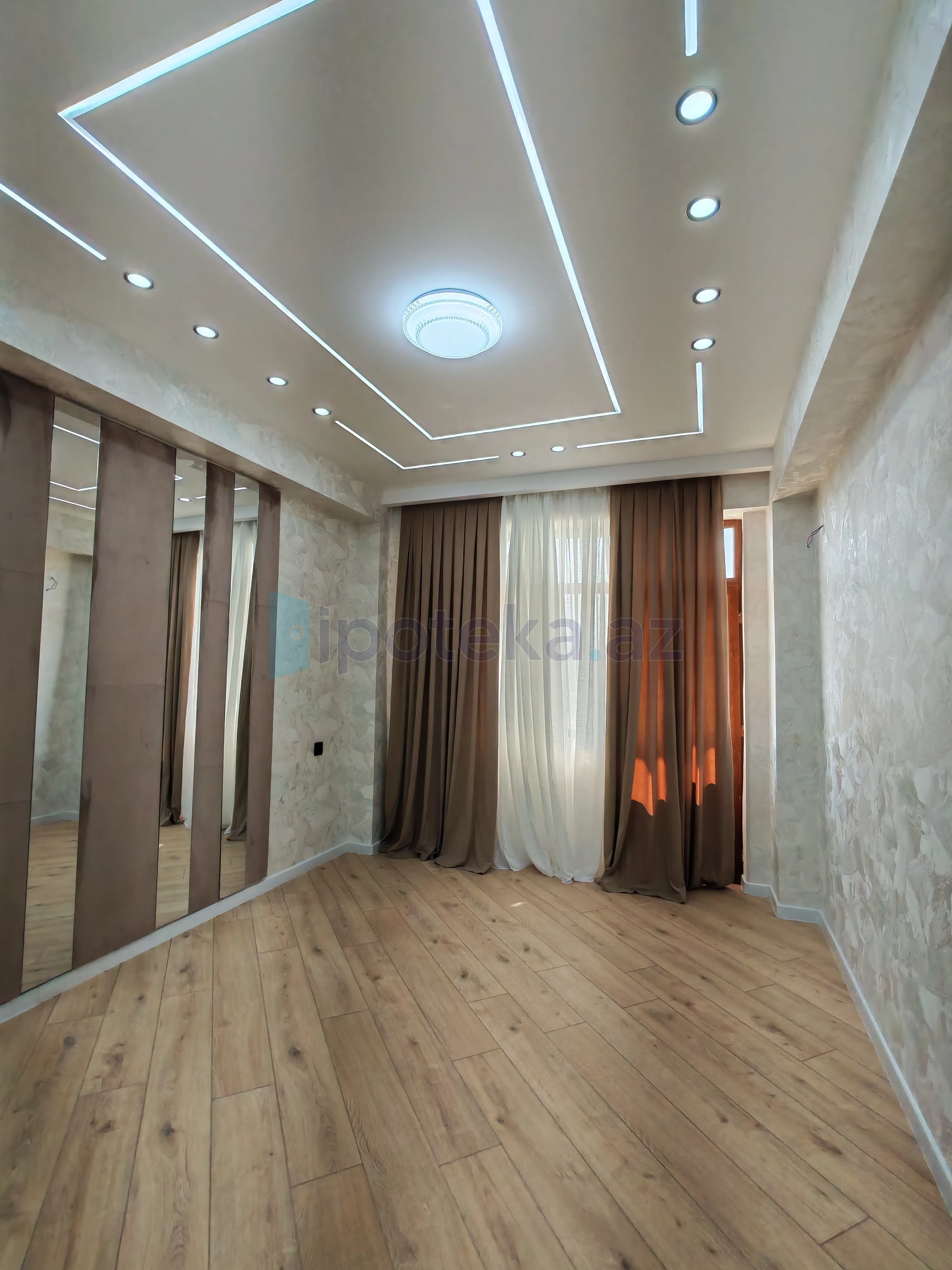 Satılır: 3 Otaq, Yeni tikili, 96.00 m² — Xırdalan