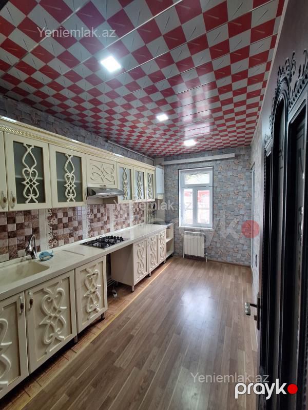Satılır 3 otaqlı Bina evi menzil (Köhnə tikili), 74 m², 10-cu mikrorayon — Mənzil, Sumqayıt (7)