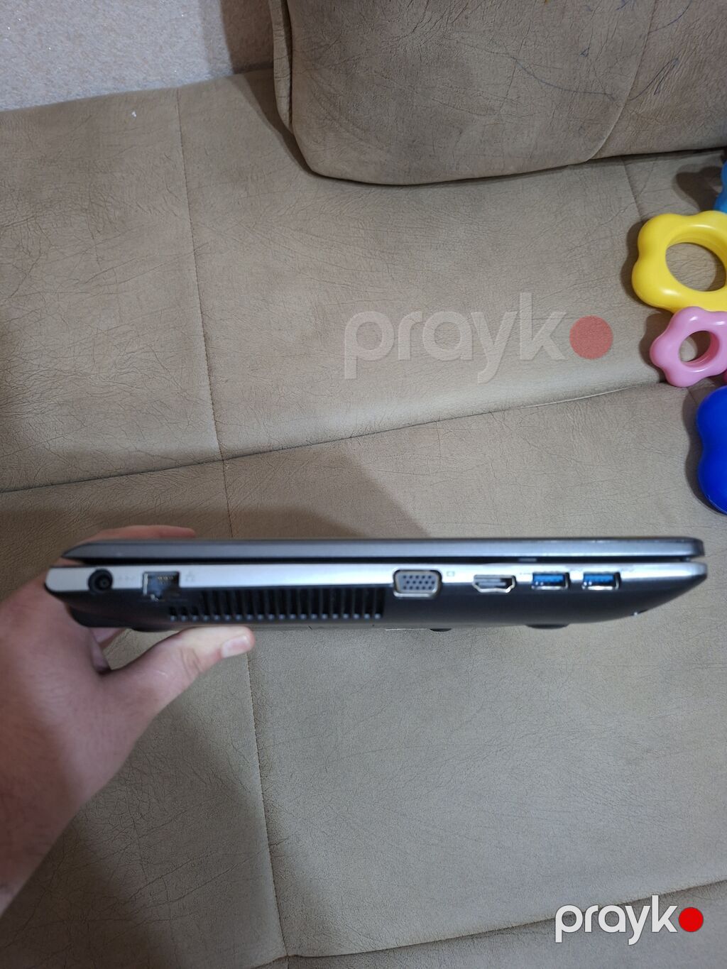 Salam.komp ideal veziyyetdedi,az istifade olunub,tek problem — Samsung, Bakı (3)