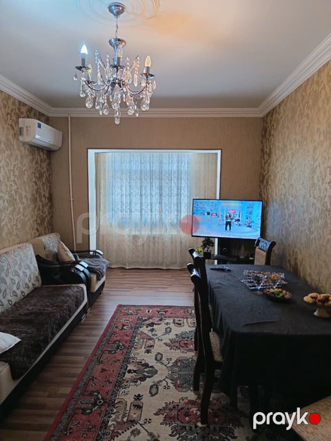 Satış: 3 otaqlı Köhnə tikili, 100 m², Nizami rayonu — Bakı