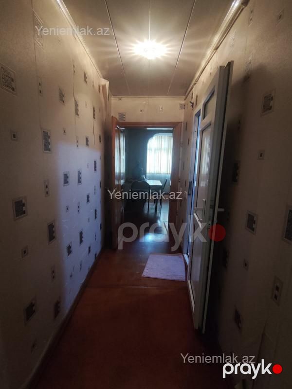 Satılır 3 otaqlı Bina evi menzil (Köhnə tikili), 70 m², 9-cu mikrorayon — Mənzil, Sumqayıt (9)