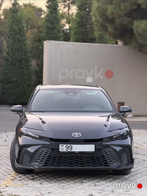 Toyota Camry, 2.5 L, 1.016 kWh, 2024 il, 33 000 km — Bakı