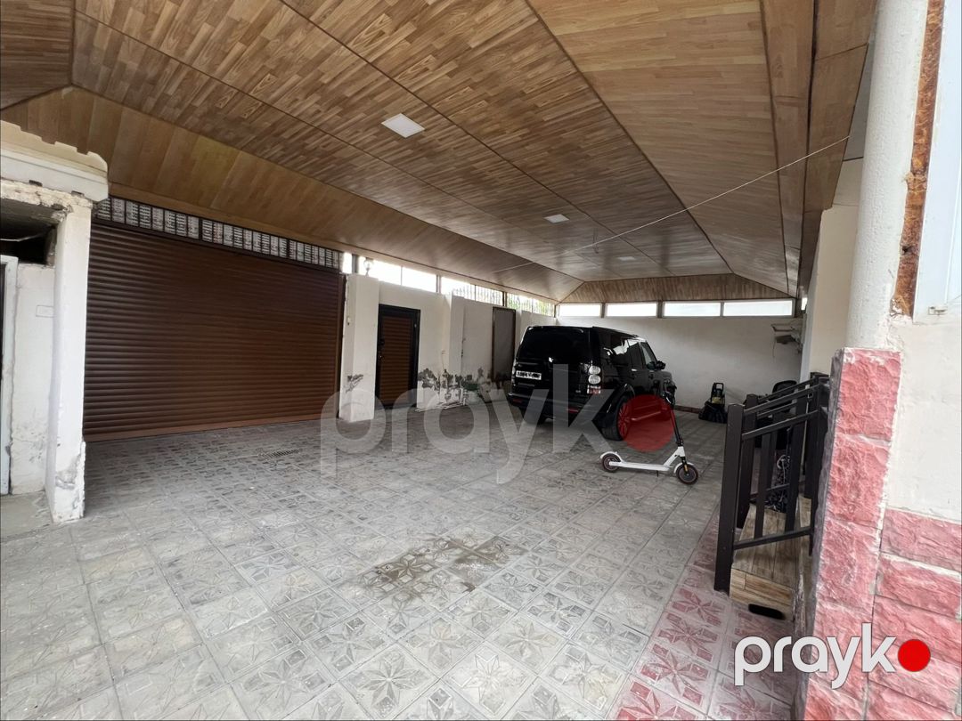Satılır 4 otaqlı həyət evi/bağ evi 200 m² — Ev, villa, Bakı (4)