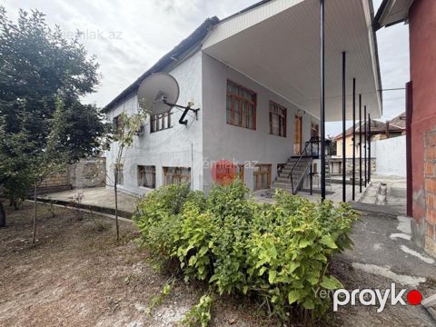 Satılır 9 otaqlı Həyət evi / Villa, 100 m², Şəki — Şəki