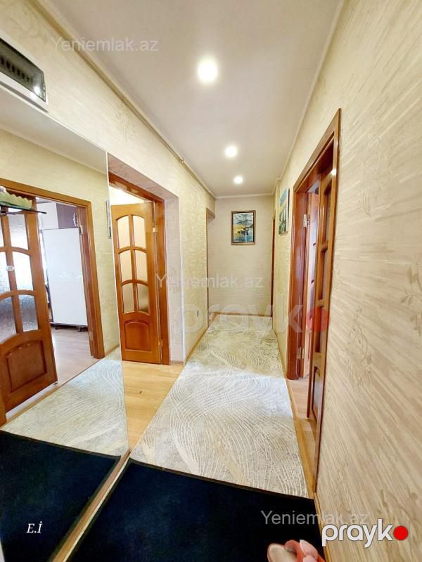 Satılır 3 otaqlı Bina evi menzil (Köhnə tikili), 72 m², 12-ci mikrorayon — Mənzil, Sumqayıt (11)