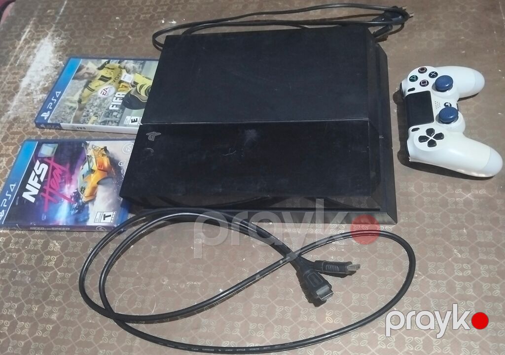 Sony PlayStation 4 (PS4) oyun konsolu – tam set Paketə daxildir — Oyun konsolları, Şəmkir (3)
