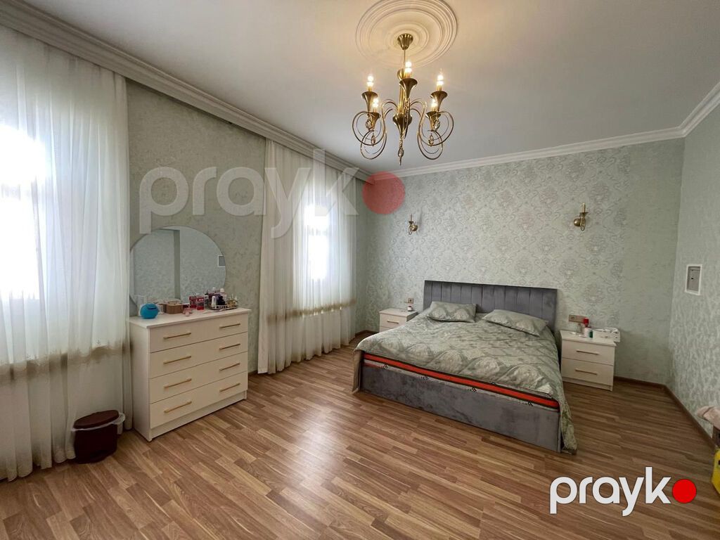 5 otaqlı, 285 kv. m, Yeni təmirli — Ev, villa, Bakı (9)