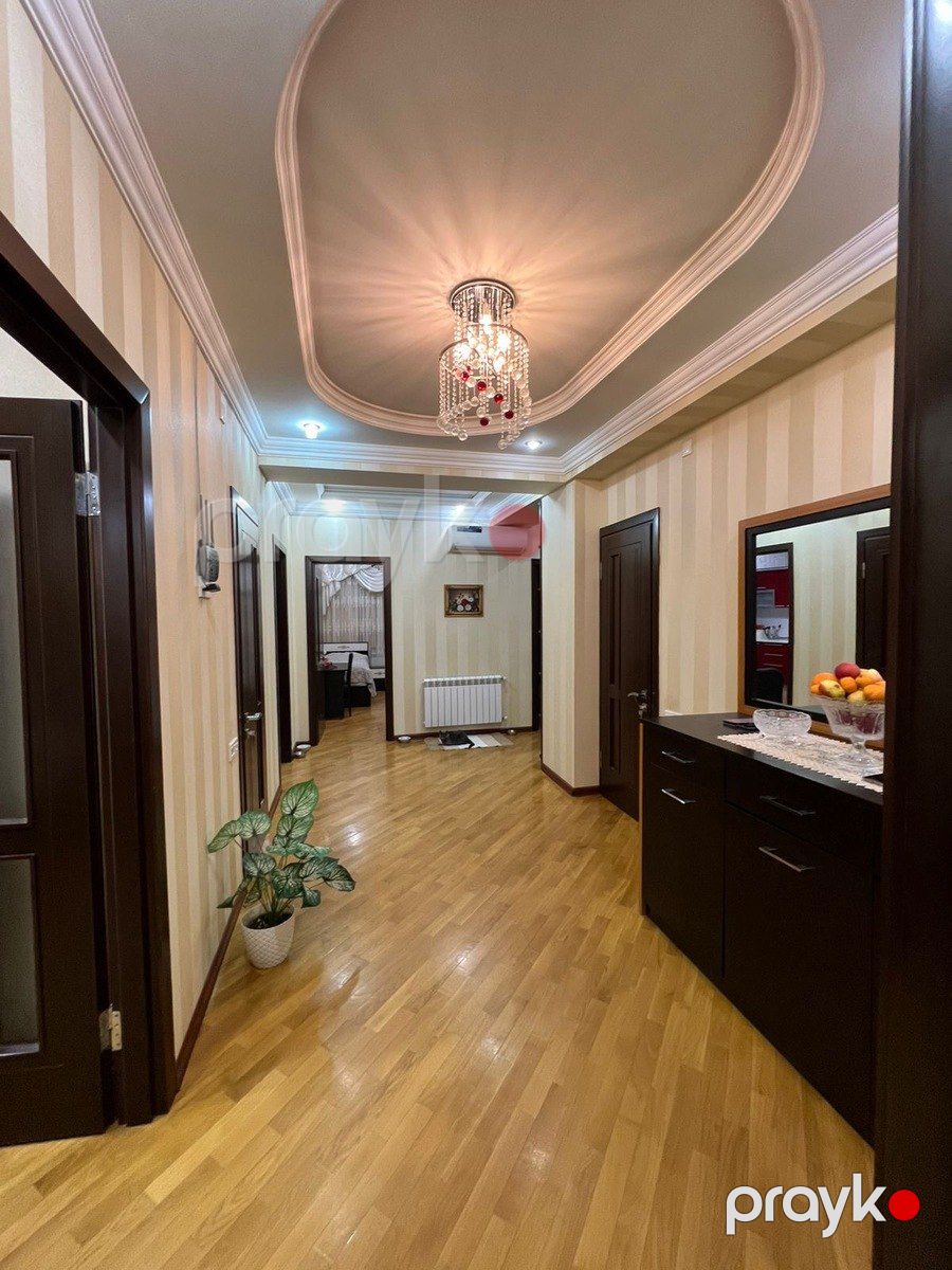 Satılır 4 otaqlı yeni tikili 140 m² — Mənzil, Bakı (4)