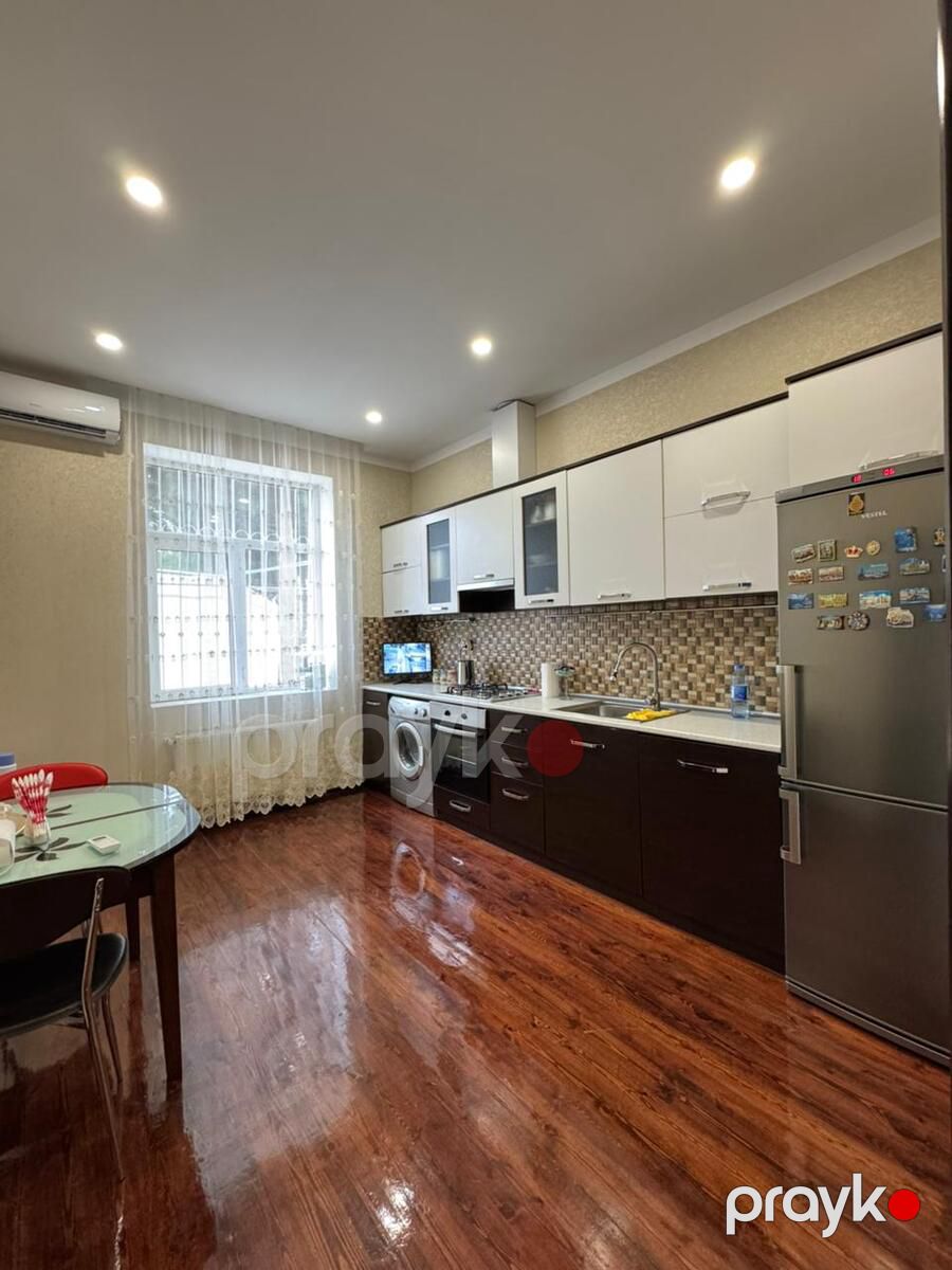 Satılır 4 otaqlı həyət evi/bağ evi 150 m² — Ev, villa, Bakı (7)