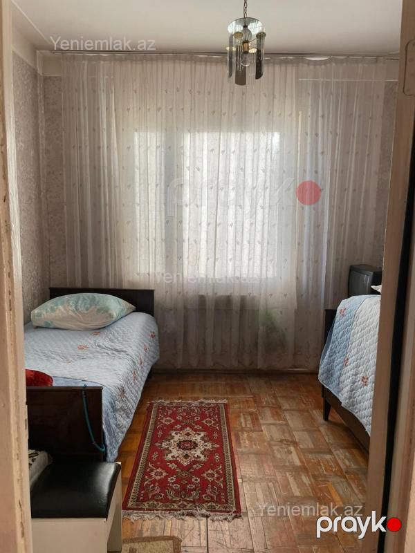 Satılır 4 otaqlı Bina evi menzil (Köhnə tikili), 95 m², 18-ci mikrorayon — Mənzil, Sumqayıt (11)