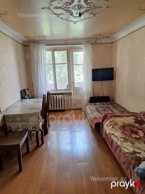 Satılır 2 otaqlı Bina evi menzil (Köhnə tikili), 60 m², Nərimanov rayonu — Bakı