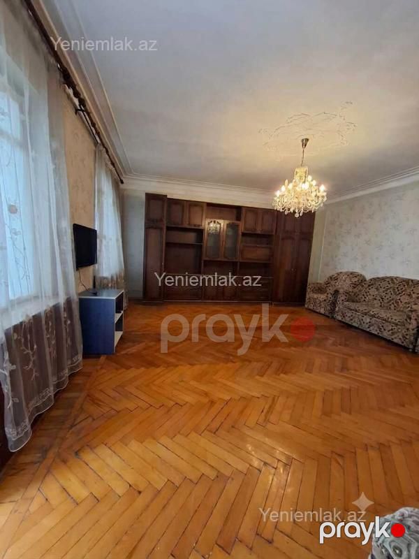 Satılır 4 otaqlı Bina evi menzil (Köhnə tikili), 110 m², Nərimanov rayonu — Mənzil, Bakı (2)