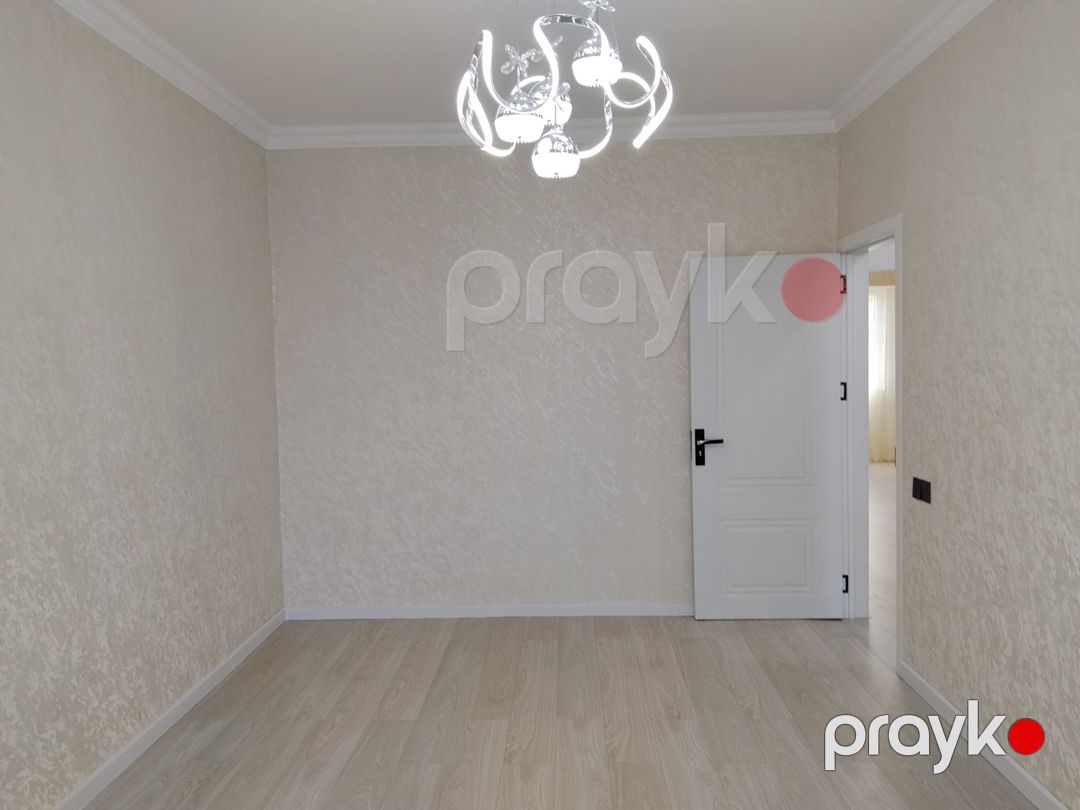Satılır 2 otaqlı köhnə tikili 62 m² — Mənzil, Bakı (5)