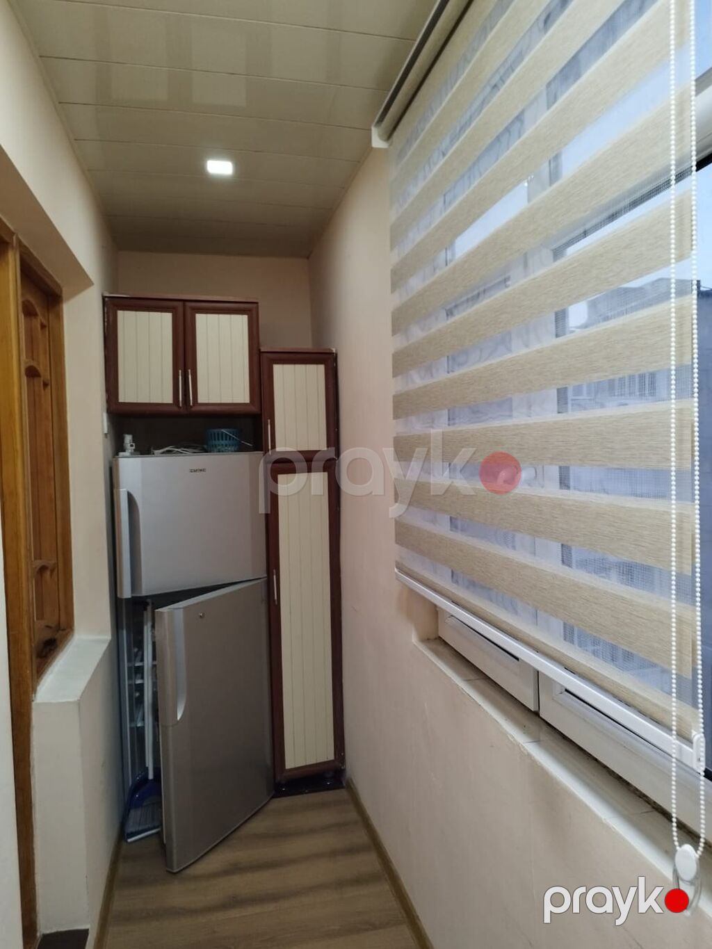 1 otaqlı mənzil – komfortlu planlama və mebellə - Geniş qonaq otağı — Mənzil, Bakı (8)