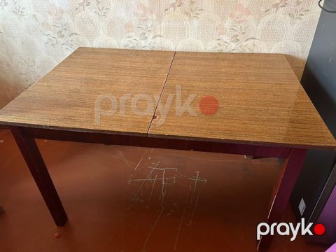 Açılan yemək masası - Material: ağac karkas, taxta/laminat örtüklü — Bakı