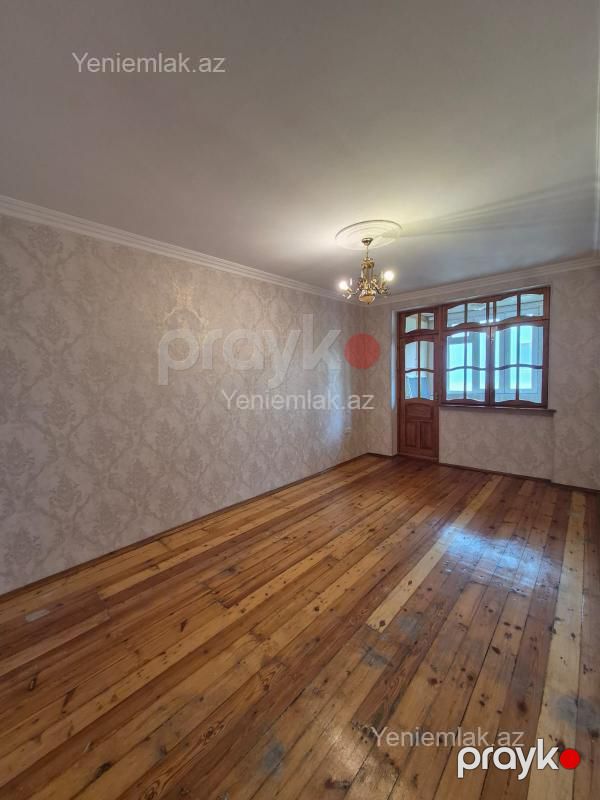 Satılır 3 otaqlı Bina evi menzil (Köhnə tikili), 72 m², 10-cu mikrorayon — Mənzil, Sumqayıt (5)