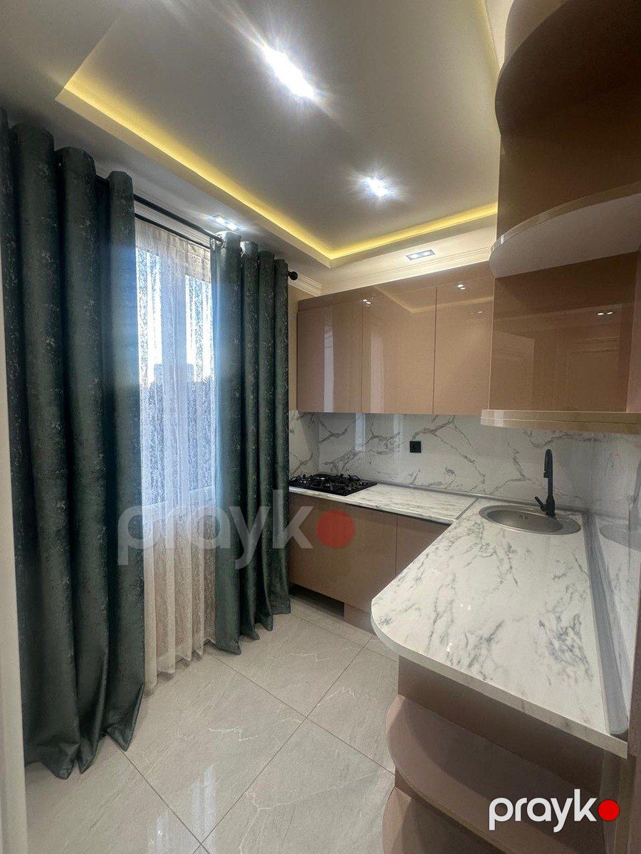 Satılır 2 otaqlı köhnə tikili 55 m² — Mənzil, Bakı (11)