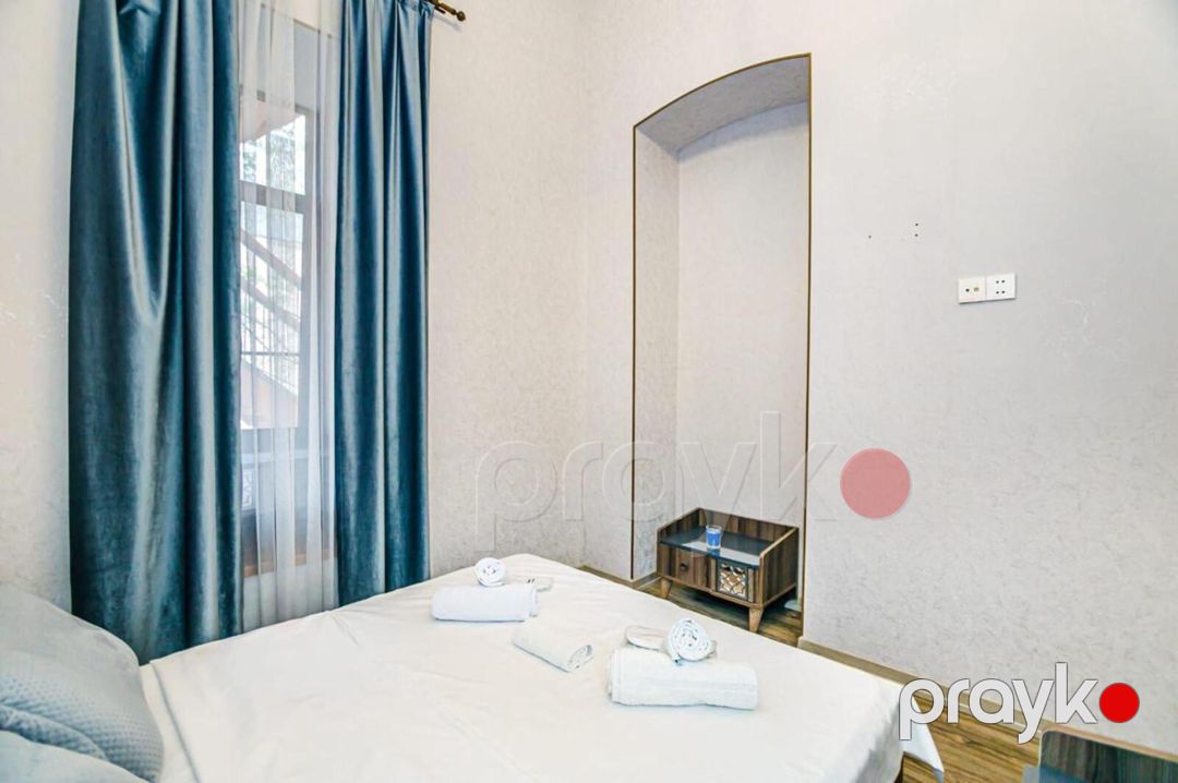 Satılır 2 otaqlı köhnə tikili 72 m² — Mənzil, Bakı (9)