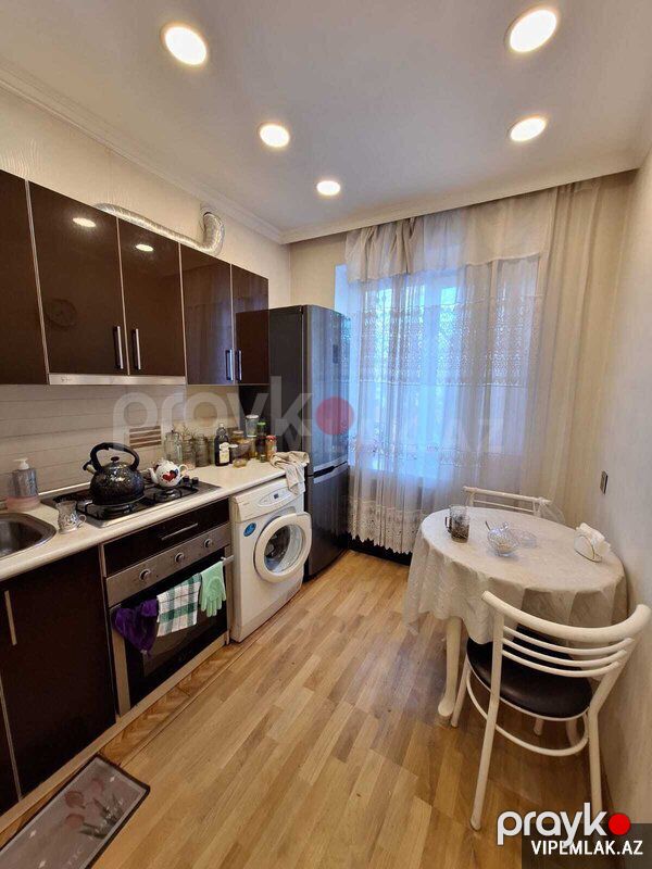 Yasamal rayonunda 3 otaqlı Köhnə tikili Satılır, 75 m² — Mənzil, Bakı (5)