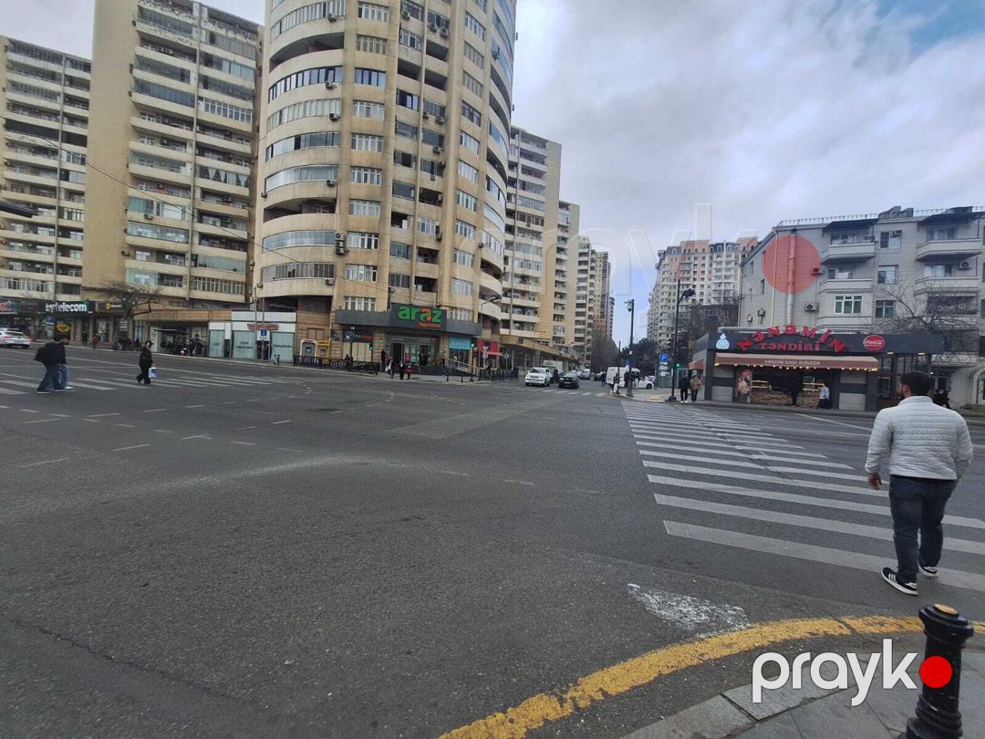 Satılır 3 otaqlı köhnə tikili 70 m² — Mənzil, Bakı (12)