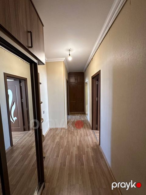 Satılır 3 otaqlı köhnə tikili 80 m² — Bakı