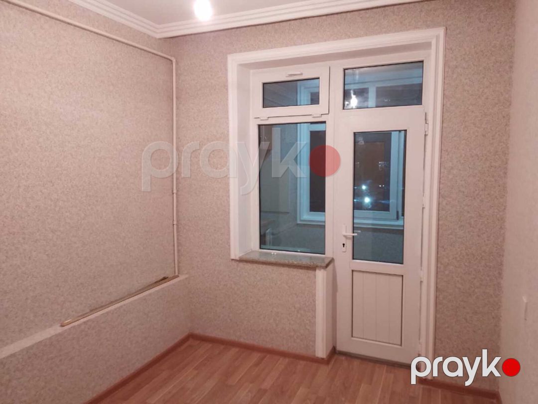Satılır 2 otaqlı köhnə tikili 61 m² — Mənzil, Bakı (5)
