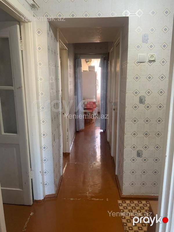 Satılır 3 otaqlı Bina evi menzil (Köhnə tikili), 68 m², 8-ci mikrorayon — Mənzil, Sumqayıt (4)