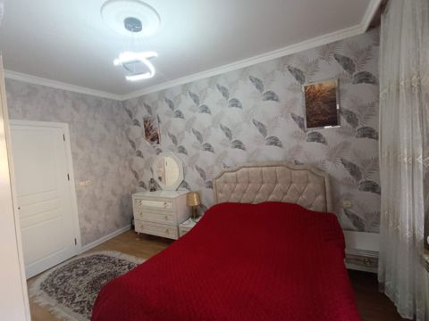 Satılır 3 otaqlı köhnə tikili 67 m² — Bakı