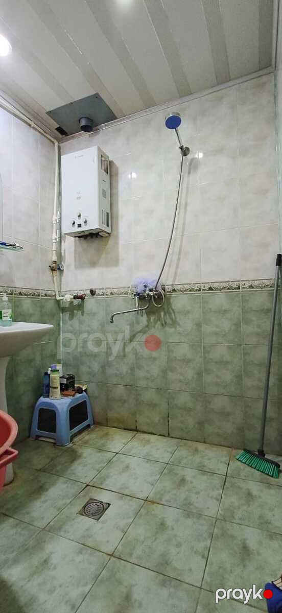 Satılır 2 otaqlı köhnə tikili 60 m² — Mənzil, Bakı (8)