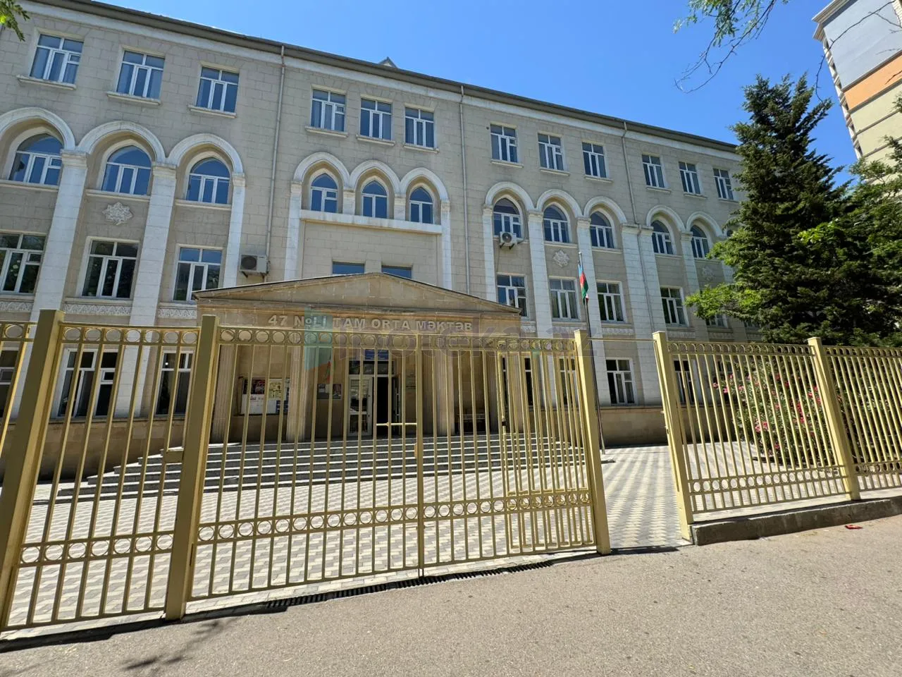 Satılır: 3 Otaq, Köhnə tikili, Nərimanov r., 85.00 m² — Mənzil (12)