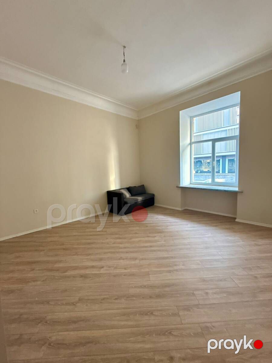 İcarəyə verilir 2 otaqlı köhnə tikili 90 m² — Mənzil, Bakı (3)