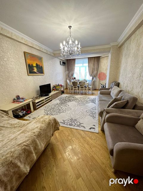 Satılır 3 otaqlı yeni tikili 140 m² — Bakı