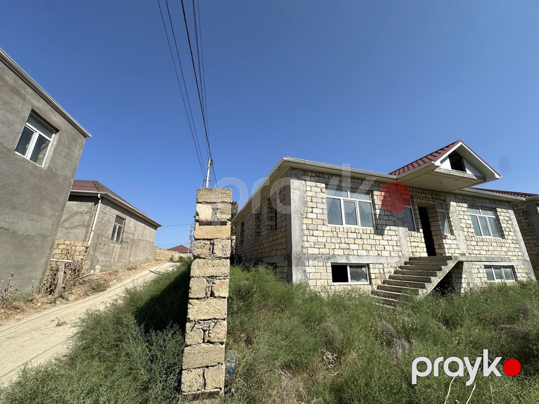 Satılır 4 otaqlı həyət evi/bağ evi 200 m² — Ev, villa, Bakı (8)