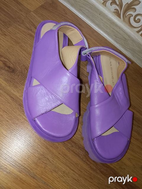 Bənövşəyi rəngli qadın sandal - Üst hissə: yumşaq dəri effektli — Bakı
